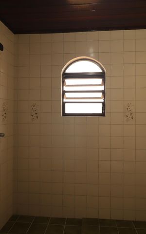 Casa à venda com 179m², 3 quartos e 2 vagasBanheiro Social 1