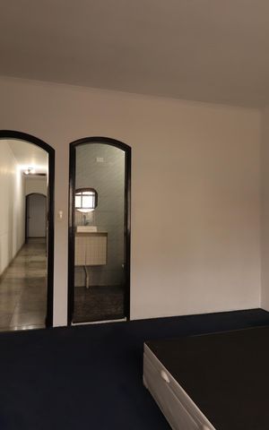 Casa à venda com 179m², 3 quartos e 2 vagasSuíte
