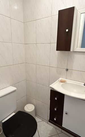 Casa à venda com 200m², 3 quartos e 2 vagasLavabo