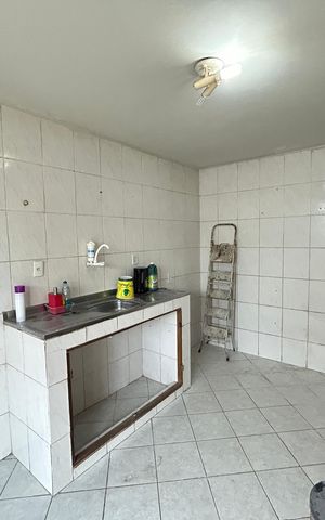 Casa à venda com 200m², 3 quartos e 2 vagasCozinha