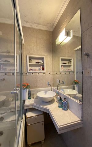 Casa para alugar com 220m², 3 quartos e 5 vagas Casa para alugar com 220m², 3 quartos e 5 vagasBanheiro Suíte