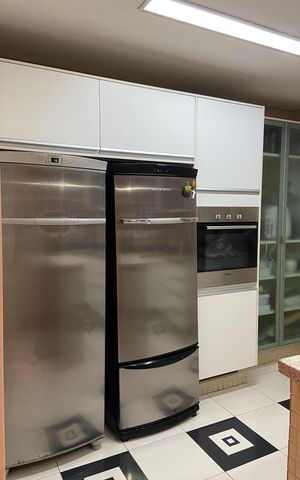 Casa para alugar com 220m², 3 quartos e 5 vagas Casa para alugar com 220m², 3 quartos e 5 vagasCozinha
