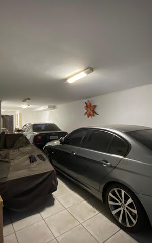 Casa para alugar com 220m², 3 quartos e 5 vagas Casa para alugar com 220m², 3 quartos e 5 vagasÁrea externa