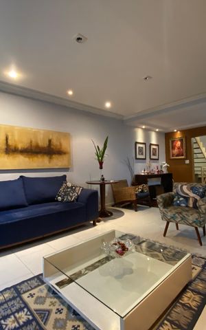 Casa para alugar com 220m², 3 quartos e 5 vagas Casa para alugar com 220m², 3 quartos e 5 vagasSala