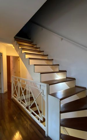 Casa para alugar com 220m², 3 quartos e 5 vagas Casa para alugar com 220m², 3 quartos e 5 vagasSala 2