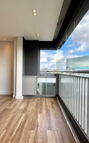 Apartamento para alugar com 61m², 2 quartos e 1 vaga Apartamento para alugar com 61m², 2 quartos e 1 vagaVaranda