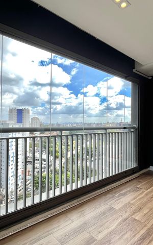 Apartamento para alugar com 61m², 2 quartos e 1 vaga Apartamento para alugar com 61m², 2 quartos e 1 vagaVaranda