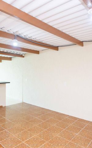 Casa para alugar com 200m², 3 quartos e 2 vagasSalâo