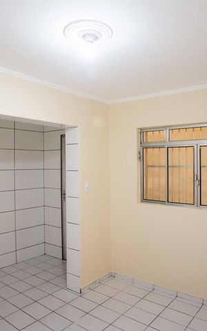 Casa para alugar com 200m², 3 quartos e 2 vagasCozinha
