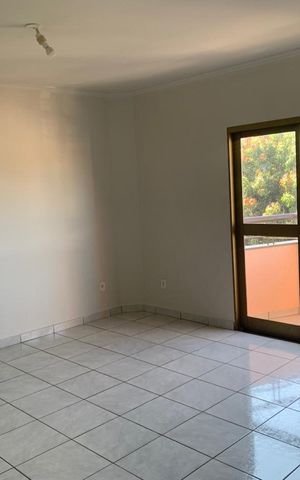 Apartamento para alugar com 110m², 3 quartos e 1 vaga Apartamento para alugar com 110m², 3 quartos e 1 vagaSala