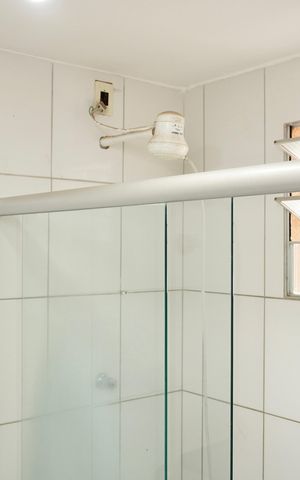 Casa para alugar com 200m², 5 quartos e 2 vagas Casa para alugar com 200m², 5 quartos e 2 vagasBanheiro 2