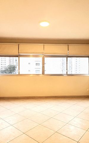 Apartamento para alugar com 90m², 3 quartos e 1 vagaSala
