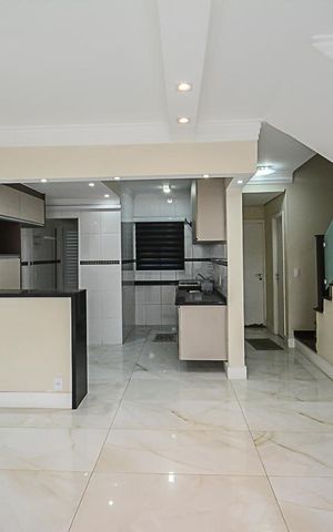 Casa de condomínio para alugar com 110m², 3 quartos e 2 vagas Casa de condomínio para alugar com 110m², 3 quartos e 2 vagasSala