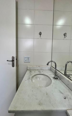 Apartamento à venda com 58m², 2 quartos e 1 vaga Apartamento à venda com 58m², 2 quartos e 1 vagaBanheiro da Suíte 1