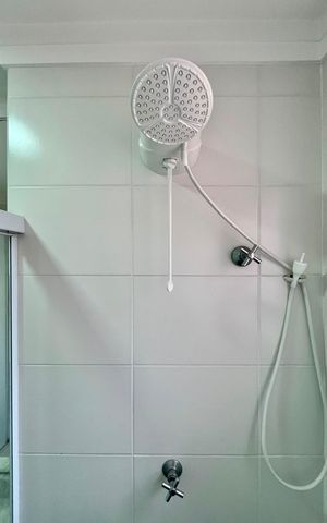 Apartamento à venda com 58m², 2 quartos e 1 vaga Apartamento à venda com 58m², 2 quartos e 1 vagaBanheiro da Suíte 2
