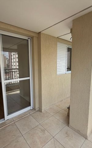 Apartamento à venda com 60m², 2 quartos e 1 vaga Apartamento à venda com 60m², 2 quartos e 1 vagaVaranda da Sala