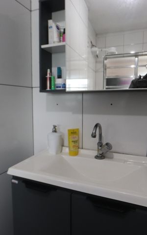 Casa para alugar com 200m², 2 quartos e 1 vagaBanheiro
