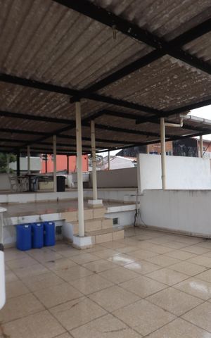 Casa para alugar com 200m², 2 quartos e 1 vagaTerraço