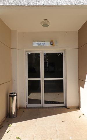 Apartamento para alugar com 65m², 3 quartos e 1 vagaFachada do bloco