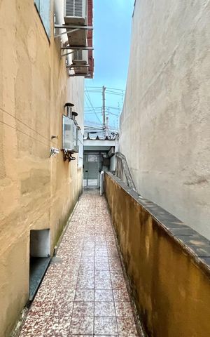 Casa à venda com 250m², 4 quartos e 2 vagas Casa à venda com 250m², 4 quartos e 2 vagasÁrea externa