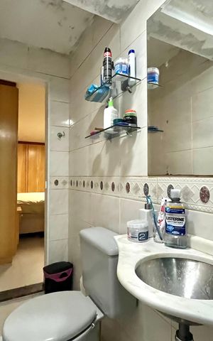 Casa à venda com 250m², 4 quartos e 2 vagas Casa à venda com 250m², 4 quartos e 2 vagasBanheiro da Suíte 2