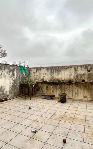 Casa à venda com 250m², 4 quartos e 2 vagas Casa à venda com 250m², 4 quartos e 2 vagasQuintal