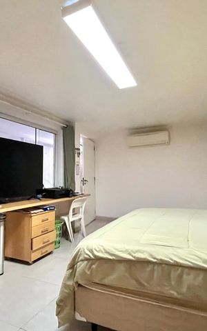 Casa à venda com 250m², 4 quartos e 2 vagas Casa à venda com 250m², 4 quartos e 2 vagasSuite 2