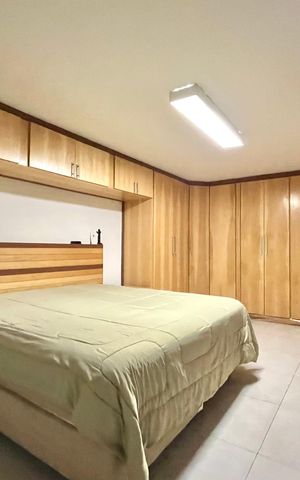 Casa à venda com 250m², 4 quartos e 2 vagas Casa à venda com 250m², 4 quartos e 2 vagasSuite 2