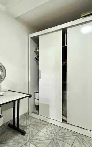 Casa à venda com 250m², 4 quartos e 2 vagas Casa à venda com 250m², 4 quartos e 2 vagasQuarto de Serviço