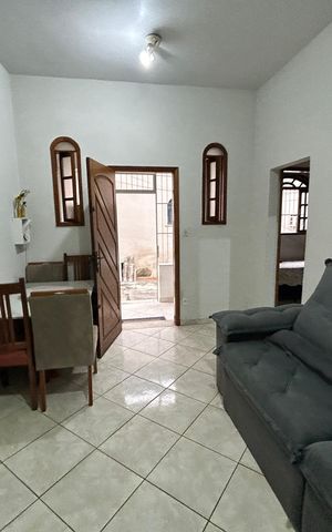 Casa para alugar com 60m², 2 quartos e 1 vagaSala
