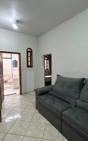 Casa para alugar com 60m², 2 quartos e 1 vagaSala