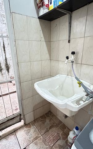 Casa para alugar com 60m², 2 quartos e 1 vagaÁrea de Serviço