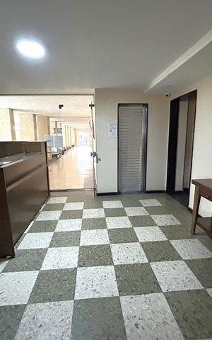 Apartamento à venda com 80m², 2 quartos e sem vagaHall de entrada