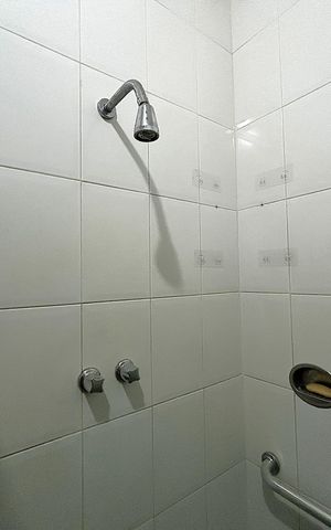 Apartamento à venda com 80m², 2 quartos e sem vagaBanheiro