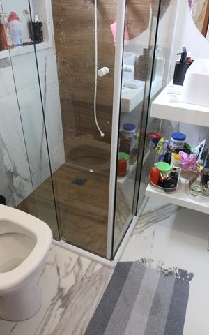 Casa à venda com 110m², 3 quartos e 4 vagasBanheiro da Suíte