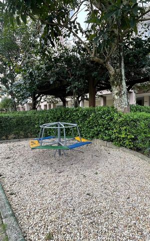Apartamento para alugar com 74m², 3 quartos e 1 vaga Apartamento para alugar com 74m², 3 quartos e 1 vagaÁrea comum - Playground