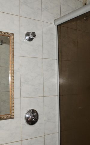 Casa à venda com 153m², 3 quartos e 3 vagasBanheiro Corredor