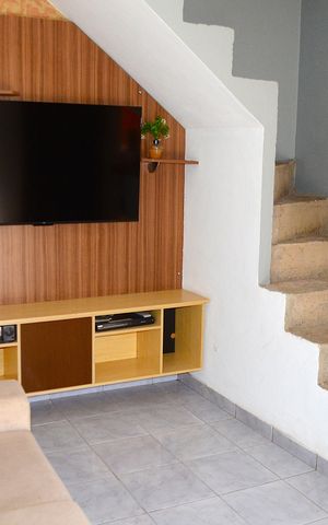 Casa à venda com 153m², 3 quartos e 3 vagasSala