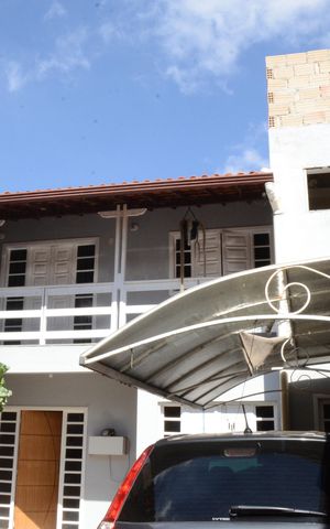 Casa à venda com 153m², 3 quartos e 3 vagasGaragem