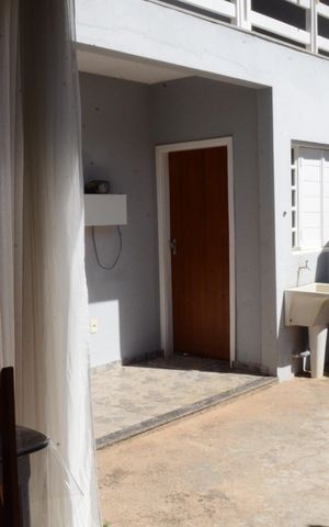 Casa à venda com 153m², 3 quartos e 3 vagasÁrea de Serviço