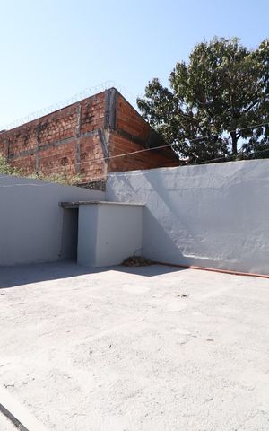 Casa para alugar com 200m², 3 quartos e 2 vagasQuintal