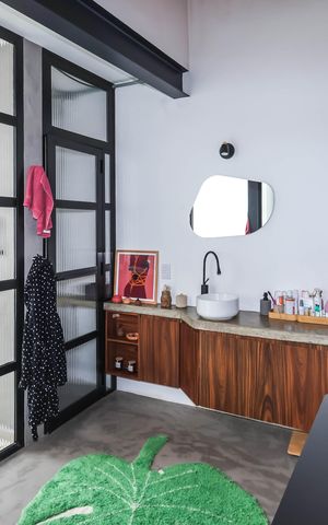 Casa à venda com 150m², 2 quartos e 1 vagaSuíte 2