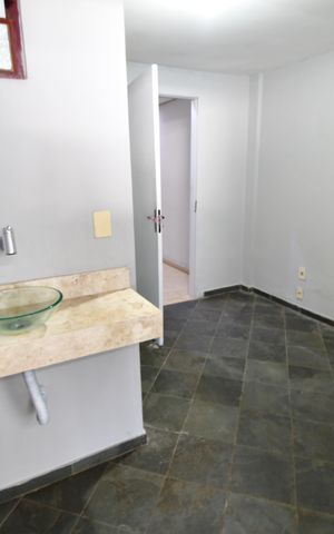 Casa para alugar com 300m², 3 quartos e 4 vagasQuarto de Serviço