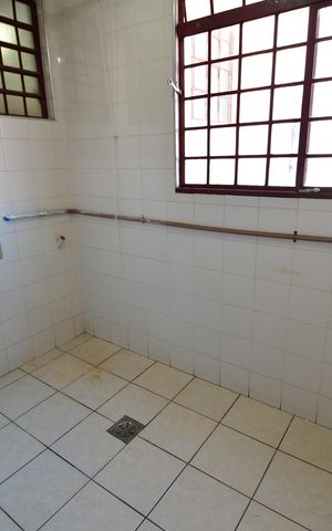 Casa para alugar com 300m², 3 quartos e 4 vagasÁrea de Serviço