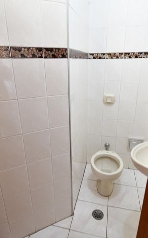 Casa para alugar com 300m², 3 quartos e 4 vagasLavabo