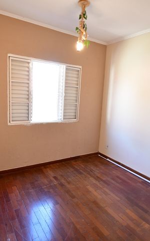 Casa para alugar com 300m², 3 quartos e 4 vagasQuarto 1