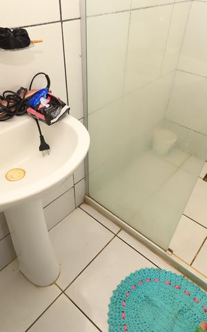 Casa para alugar com 63m², 2 quartos e sem vagaBanheiro da Suíte