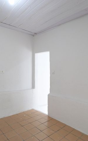 Casa para alugar com 35m², 1 quarto e sem vagaQuarto 