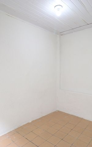 Casa para alugar com 35m², 1 quarto e sem vagaQuarto 