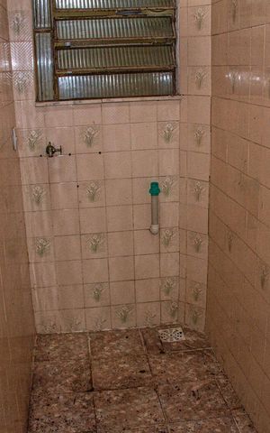 Casa para alugar com 70m², 1 quarto e 2 vagas Casa para alugar com 70m², 1 quarto e 2 vagasBanheiro Social 2